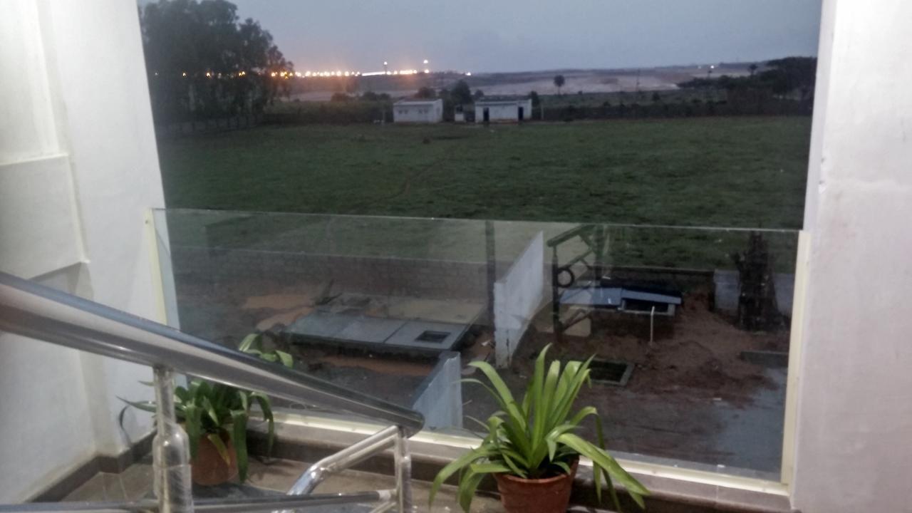 Airport Residency Bangalore Devanahalli Bagian luar foto