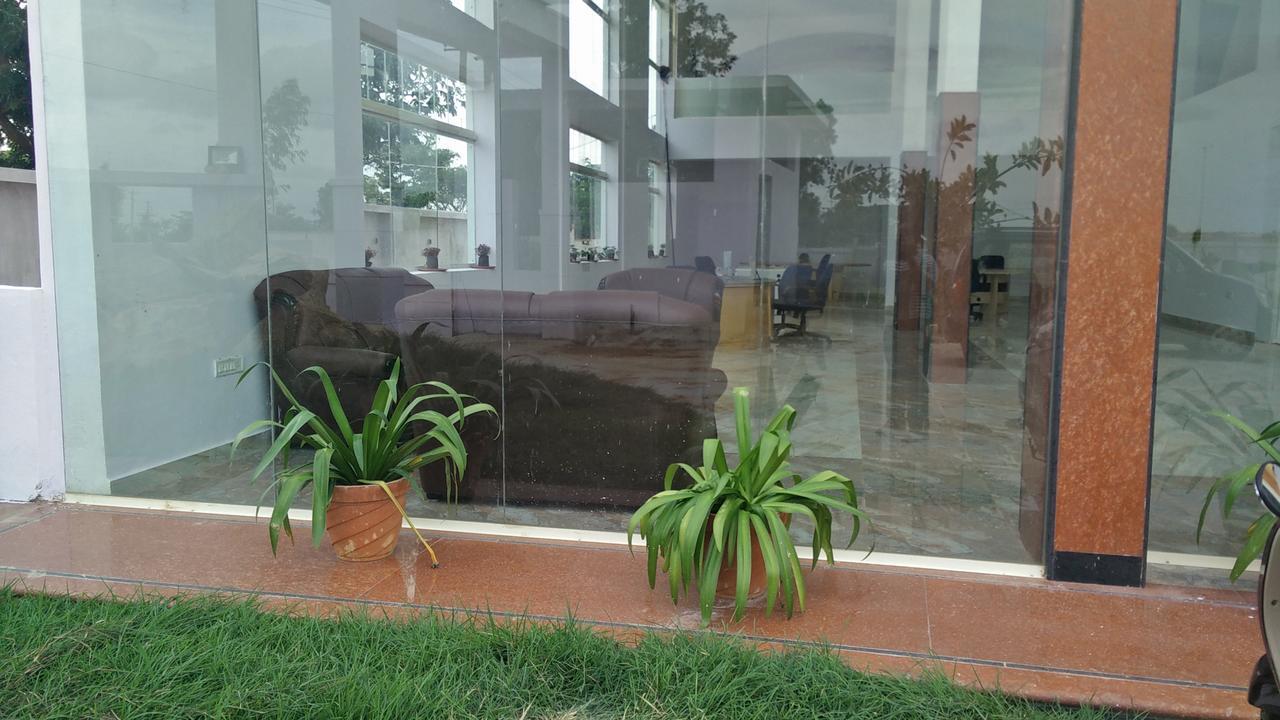 Airport Residency Bangalore Devanahalli Bagian luar foto