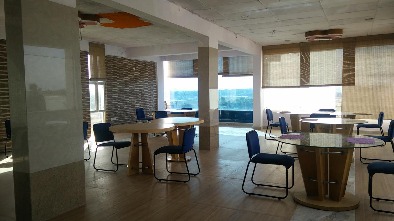 Airport Residency Bangalore Devanahalli Bagian luar foto